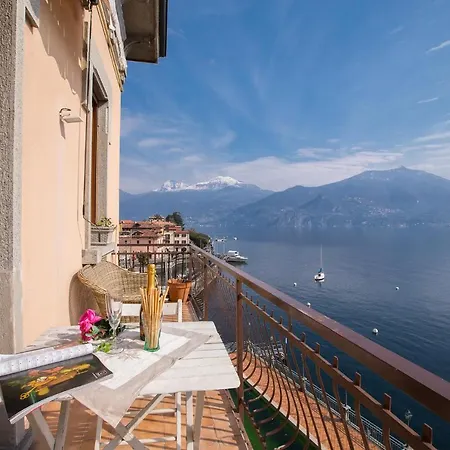 Sleeps 8 Air Con *