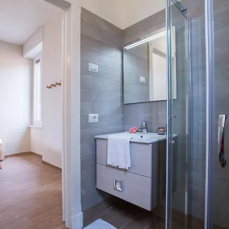 Appartement Sleeps 8 Air Con Menaggio